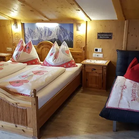 Bauernhof Buchberg Çiftlik konaklama *